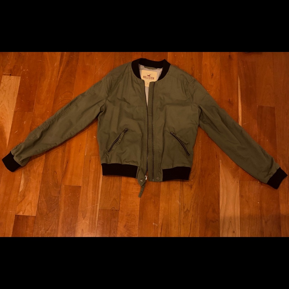 Hollister bomber jacket